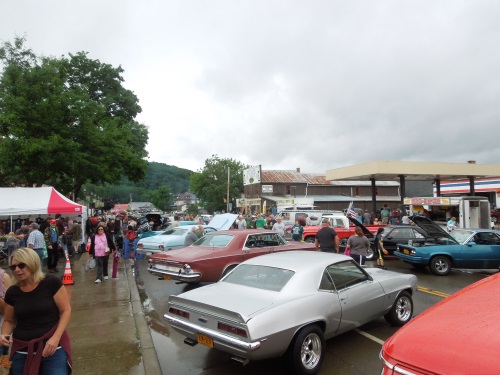 Pioneer Oil Days Car Show